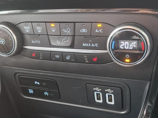 Ford EcoSport Ford EcoSport 1.0 EcoBoost Titanium Design Pack | Navigatie +B&O | Afn Trekhaak | Winterpack |1e Eigenaar - afbeelding nr 15