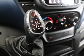 Iveco Daily - Airco - Cruise - Trekhaal - € 23.950, - Excl. - afbeelding nr 12