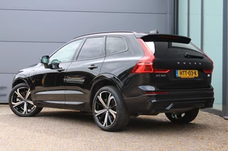 Volvo XC60 Volvo XC60 2.0 T8 Plug-in hybrid AWD Plus Dark | Luchtvering | 360 | H&K | Trekhaak - afbeelding nr 3