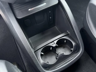 Mercedes-Benz EQV Mercedes-Benz EQV 300 L2 Avantgarde Burmester Stoelkoeling Elektrische schuifdeuren Middenconsole - afbeelding nr 47