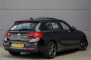 BMW 1 Serie BMW 1 Serie M140i Shadow Schuifdak H/K Stuurverw Camera CarPlay Leer - afbeelding nr 12