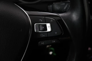 Volkswagen Golf Volkswagen Golf 1.4 TSI Highline | Stoelverwarming | Camera | Full LED | Adaptive cruise | Carplay | Climate control | Parkeerhulp | Bluetooth - afbeelding nr 22