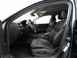Škoda Superb Skoda Superb Combi 1.4 TSI iV 218pk Laurin & Klement | Leder | Travel Assist | 360 Camera | Stoelventilatie - afbeelding nr 6