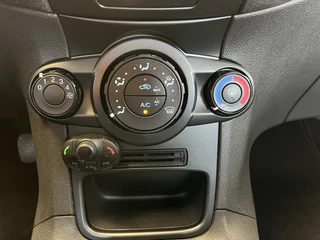 Ford Fiesta Ford Fiesta 1.25 | Airco | Bluetooth | Lichtmetalen velgen | 5 Deurs - afbeelding nr 23