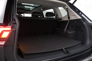 Volkswagen Tiguan Allspace Trekhaak, Leer, 360 Camera, Panoramadak, Stoelverwarming, Memory Seat - afbeelding nr 19