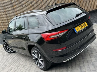 Škoda Kodiaq Skoda Kodiaq 1.5 TSI Sportline Automaat | Trekhaak uitklapbaar | Navigatiesysteem | Stoelverwarming | Stuurverwarming | Getint glas | Cruise control | 20 inch lichtmetalen velgen | Achteruitrijcamera | Parkeersensoren voor en achter - afbeelding nr 67