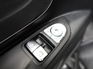 Mercedes-Benz Vito Mercedes-Benz Vito 114 CDI Automaat L2H1 Lang Navigatie Camera Cruise control Trekhaak Airco Euro6 - afbeelding nr 9