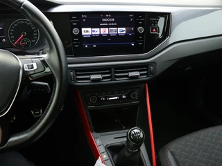 Volkswagen Polo Volkswagen Polo 1.0 TSI Highline Business R | Panoramadak | Parkeersensoren | - afbeelding nr 32