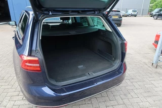 Volkswagen Passat Volkswagen Passat 1.4 TSI GTE, TREKHAAK, CARPLAY, KEYLESS - afbeelding nr 15