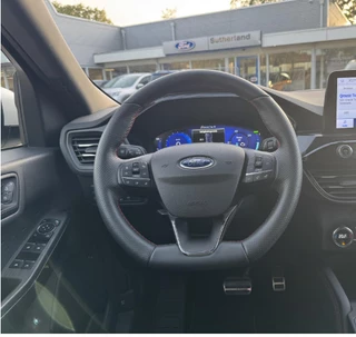 Ford Kuga Ford Kuga 2.5 PHEV ST-Line X 225pk | Adaptieve Cruise | Winterpack | 19 inch | Head Up Display | Dealer onderhouden - afbeelding nr 11