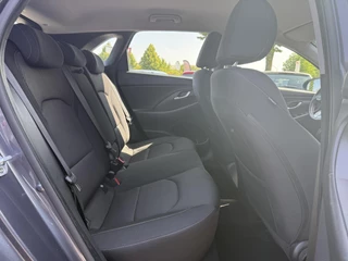 Hyundai i30 Hyundai i30 1.0 T-GDI Comfort 2e Eigenaar,Camera,Navi,Dealer Onderhouden,120pk,Clima,Cruise,Pdc,Lm Velgen,Nieuwe Apk bij Aflevering - afbeelding nr 9