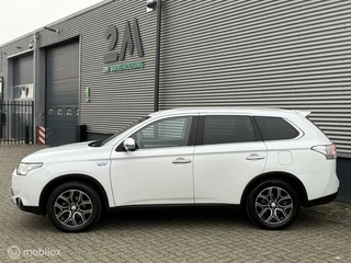 Mitsubishi Outlander Mitsubishi Outlander 2.0 PHEV Instyle X-Line TREKHAAK - afbeelding nr 4