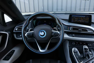 BMW i8 BMW i8 1.5 Hybrid 362PK|NL-auto|Head-up|Harman Kardon|Leder - afbeelding nr 32