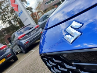 Suzuki Swift Suzuki Swift 1.2 STYLE SMART HYBRID AUTOM. | DEMO DEAL! | Garantie tot 2031! - afbeelding nr 38