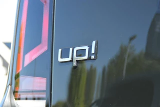 Volkswagen up! Volkswagen Up! 1.0 65 pk Executive pdc/cruise control/camera 5836 km! - afbeelding nr 34