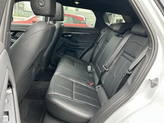 Land Rover Range Rover Evoque Land Rover Range Rover Evoque 1.5 P300e AWD R-Dynamic Panodak - afbeelding nr 16