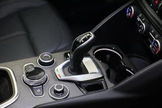 Alfa Romeo Giulia Alfa Romeo GIULIA 2.0 T GME AWD Ti 280 Pk / FACELIFT / Aut / Navi / Camera / Memory / Acc / Lane Assist / Led / 19 Inch - afbeelding nr 13