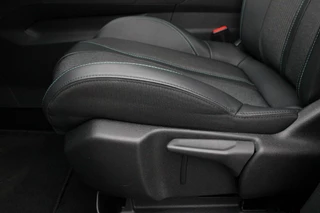 Peugeot 3008 Peugeot 3008 1.6 Hybrid 225PK Allure | Camera | Blind Spot - afbeelding nr 34