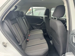 Volkswagen T-Roc Volkswagen T-Roc 1.5 TSI Style / Navigatie / Etc.. - afbeelding nr 23