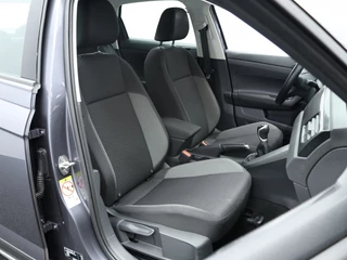 Volkswagen Taigo Volkswagen Taigo 1.0 TSI Life | Trekhaak | Adaptive cruise control | Navigatie - afbeelding nr 12