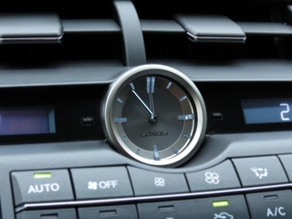 Lexus NX Lexus NX 300h| GROOT SCHERM | APPLE CARPLAY | TREKHAAK | CAMERA | DEALER ONDERHOUDEN | ORIGINEEL NEDERLANDS | - afbeelding nr 18