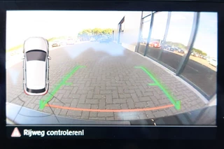 Volkswagen T-Roc Volkswagen T-Roc 1.5 TSI Sport 150pk NAVI, Camera, Schuif/kanteldak, Stoelverwarming - afbeelding nr 12
