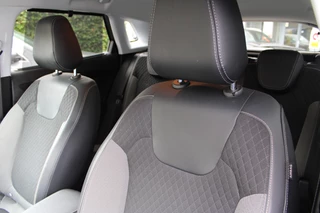 Opel Grandland X Opel Grandland X 1.2 Turbo Innovation | BLIS | Camera | Winterpack - afbeelding nr 29