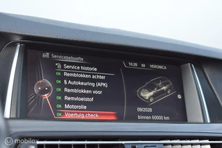 BMW 5 Serie BMW 530d Touring HighEx Sophistograu Pano HUD Comfortstoelen LaneAss. Xenon 19