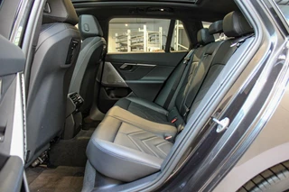 BMW 5 Serie BMW 5-serie Touring 530e PANO | TREKH | HUD - afbeelding nr 13
