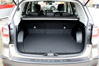 Subaru Forester Subaru Forester 2.0 CVT Premium | Eyesight | Trekhaak | Lederen bekleding | - afbeelding nr 11