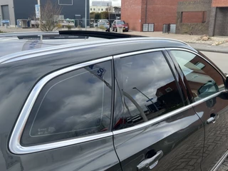 Volvo XC60 Trekhaak 2300 kg Panodak ACC Pilot Assist Head-Up Display 360 Camera Harman Kardon Leder 20 Inch Lmv Stoel en Stuurverwarming Vol Opties NL Auto BTW - afbeelding nr 59