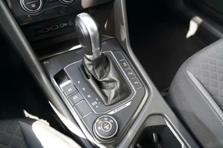 Volkswagen Tiguan Volkswagen Tiguan 1.4 TSI 4Motion Highline Business R - Trekhaak - Standkachel - Stoelverwarming & stuurwielverwarming - Parkeercamera - Climate Control - Cruise Control - LED - - afbeelding nr 27