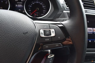 Volkswagen Tiguan Volkswagen Tiguan 1.5 TSI ACT HIGHL. LED, Camera, Apple Carplay - afbeelding nr 17