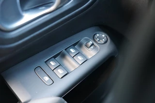 Citroën C5 Aircross Citroen C5 Aircross 1.2 PureTech 130 Business - Perla Nera Black - Nav/Cruise/360/Carplay - afbeelding nr 33