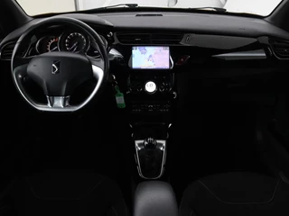 Citroën DS3 Citroen DS3 Cabrio 1.2 PureTech So Chic | Stoelverwarming | Vouwdak |  Vouwdak | Navigatie | Climate control | Parkeerhulp | Cruise control | Bluetooth - afbeelding nr 8