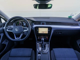 Volkswagen Passat Volkswagen Passat Variant 1.4 TSI 218pk PHEV GTE Business | Full LED | Carplay | Camera | Trekhaak - afbeelding nr 5