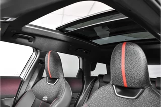 MINI Countryman MINI Countryman 1.5 C 170 PK John Cooper Works L | S/K-Panodak | Dig. Cockpit | Adapt. Cruise | Stoel-+Stuurverw. | Harman/Kardon | 360 Camera | NAV + App. Connect | ECC | Elek. Klep | DAB | LM 20