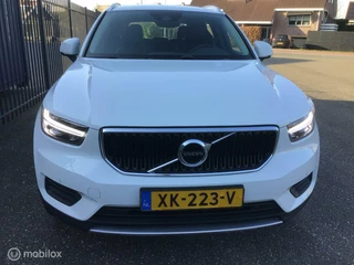 Volvo XC40 Volvo XC40 1.5 T3 Momentum - afbeelding nr 2