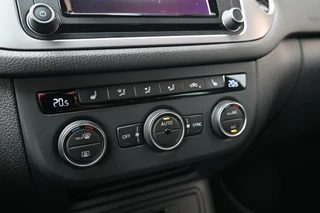 Volkswagen Tiguan Volkswagen Tiguan 1.4 TSI NAVI|CAMERA|XENON|STOELVERWARMING - afbeelding nr 21