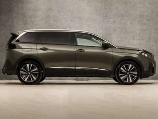 Peugeot 5008 Automaat (APPLE CARPLAY, MEMORY SEATS, STOELVERWARMING, LEDER, ADAPTIVE CRUISE, SPORTSTOELEN, 360 CAMERA, KEYLESS, GETINT GLAS, LED KOPLAMPEN, NIEUWE APK, NIEUWSTAAT) - afbeelding nr 4