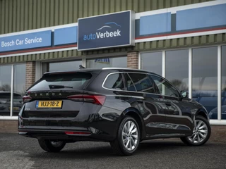 Škoda Octavia Škoda Octavia Combi 1.5 TSI MHEV Business Edition Plus | Matrix LED | Lounge Interieur | Chrome pakket | Stoel-, Stuur- & voorruitverwarming | Navi 13inch | Wireless App-connect | El. achterklep m.sensor | ACC | Winterpakket - afbeelding nr 2