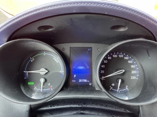 Toyota C-HR Toyota C-HR 1.8 Hybrid Bi-Tone | Navi | Stoelverwarming | Cruise Control - afbeelding nr 15