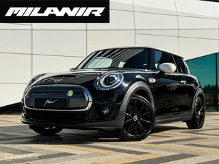MINI Electric Essential 33 kWh | Led | Keyless | Carplay