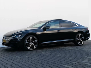 Volkswagen Arteon Volkswagen Arteon 1.5 TSI 150pk DSG R-Line Business | Panoramadak | 20 inch LMV | Trekhaak - afbeelding nr 19