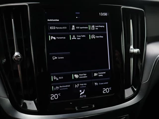 Volvo V60 Volvo V60 B3 Momentum Advantage AUTOMAAT | Navigatie | Trekhaak | Camera - afbeelding nr 2