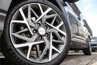 Hyundai Kona Hyundai Kona 1.6 GDI HEV Premium - All-in rijklrprs | Dealer ond. | HUD | Leer | Adpt. cruise - afbeelding nr 14