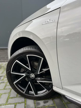 Škoda Kamiq Skoda Kamiq 1.5 TSI Monte Carlo DSG|virtual|Pano|Carplay|18” - afbeelding nr 10