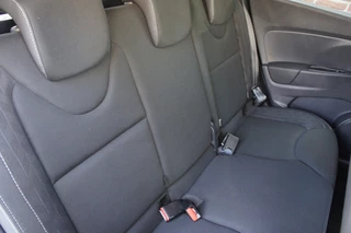 Renault Clio Renault Clio 0.9 TCE LIMITED NAVI/CRUISE/PDC/KEYLESS KEURIGE STAAT - afbeelding nr 17