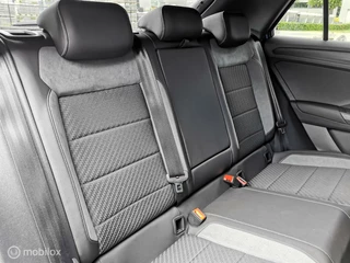 Volkswagen T-Roc Volkswagen T-Roc 1.5 TSI 2XR-LINE/150PK/DSG/VIRTUAL/ACC/NAVI - afbeelding nr 32