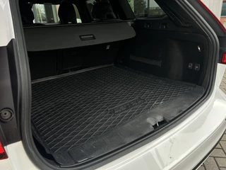 Volvo V60 Volvo V60 2.0 T6 Twin Engine AWD R-Design | Trekhaak - afbeelding nr 10